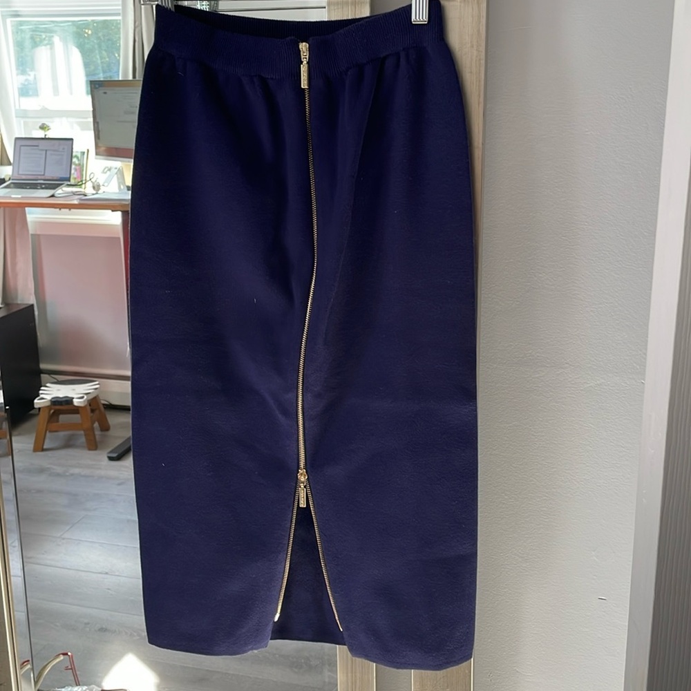 Alexia Admor navy knit skirt size M
